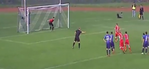 PREKINUO ‘POST’: Pešić pogodio sa penala, Zvezda vodi 3:1 (VIDEO)