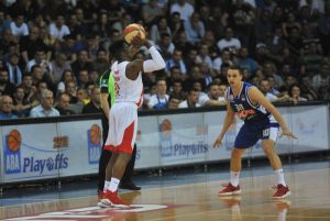 A ŠTA KAŽU PROPOZICIJE: U slučaju izlaska sa terena, Zvezdi preti jednogodišnja suspenzija