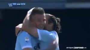 SERGEJ OPET TEMA, NOVI GOL SRBINA: Zašto prosto – nogom, kada može u padu, glavom! (VIDEO)