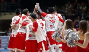 SVI ZAJEDNO ZA TITULU: Crveno-beli imaju i VIP goste na meču protiv Budućnosti (FOTO)