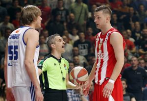 Pobeda Zvezde protiv Mornara