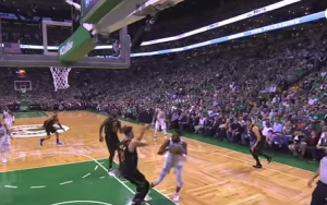 VELIKI UDARAC ZA BOSTON: Prva zvezda tima pozitivna na COVID-19!