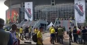 LUD VIDEO KAO NAJAVA ZA FAJNAL FOR: Među silnim navijačima Fenera odjeknulo ‘Zvezda šampion’ (VIDEO)