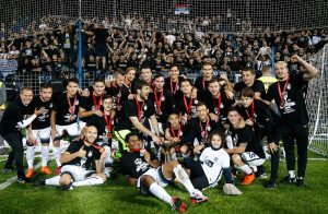 OSVANULO NA INSTAGRAMU: Vučelić i Vazura u zagrljaju sa fudbalerom koji će biti novo pojačanje Partizana!