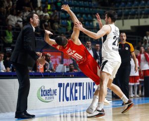 UDARNE VESTI DANA: Zvezda i Marko Marin, Iliev ima plan za transfere, transparenti i tuča u Zvezdinoj pobedi nad Partizanom