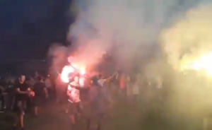 ‘REAL U EVROPI’: Gori Čair, peva se evropska pesma (VIDEO)