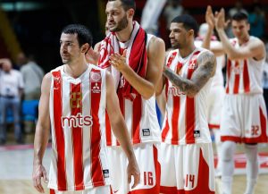 DA LI SE TO ‘OTKRIO’: Bivši reprezentativac i Zvezdina želja u Beogradu, i to uz navijače na derbiju (FOTO-UBOD)