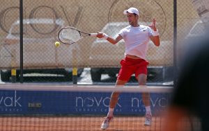 PREKID NA ROLAN GAROSU: Kiša oterala Đokovića i Tima, evo kada bi mogao da bude nastavljen