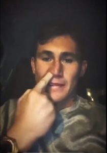 UFC ZVEZDA ZGROZILA SVETSKU JAVNOST: Njegovi pratioci na Instagramu nisu očekivali ovako gadan potez (VIDEO)