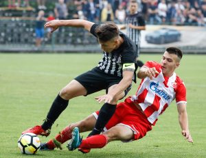 ATOMSKI FUDBAL U ‘ZEMUNELU’: Partizan vodio 3:0, Zvezda za 18 minuta do 3:3 – ispratite finiš ‘večitog’ derbija za titulu! (VIDEO)
