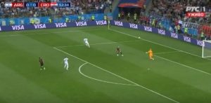 OVAKAV GOL NISMO DO SADA NI VIDELI NI ZAMISLILI: Greška ‘a la Karijus’, pa volejčina za anale! (VIDEO)