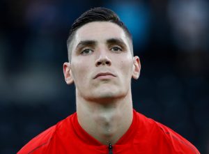 BLEKI PRED TRANSFEROM KARIJERE: Evropski velikan nudi milione i crnogorsku zvezdu za Milenkovića!