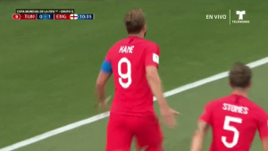 TREĆA SREĆA: Ali i Sterling su promašili, ali ne i Hari Kejn (VIDEO)