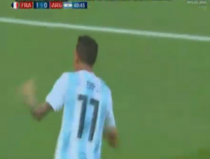 STRAŠAN PROJEKTIL: Pravo niotkuda – sevnula je bomba Anhela di Marije! (VIDEO)