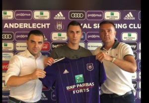 HOTSPORT SAZNAJE: Posle Luke Adžića, još jedan bivši igrač Crvene zvezde potpisao za Anderleht (FOTO)