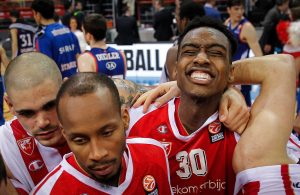 LJUBAV, BRATE: Bivši Zvezdin stranac slikom na Instagramu ‘raspalio’ navijače