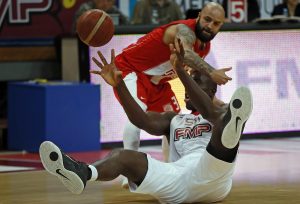 KLS SUPERLIGA: Zvezda na korak do trofeja, opet je pao FMP