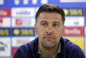 RADNIK NA FEJSBUKU: Mladen Krstajić uspešno operisan na VMA