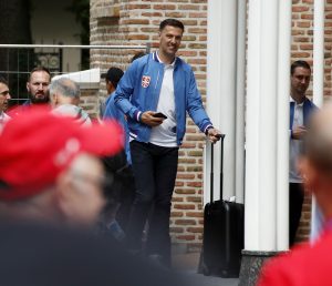 ‘ORLOVI’ SU SPREMNI: Krstajić izjavom kupio Ruse odmah po sletanju u Kalinjingrad!