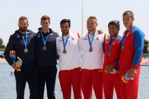 KAJAK: Tri medalje u Taragoni