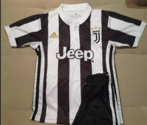 PIŠE SE ISTORIJA ITALIJANSKOG FUDBALA: Juventus u Seriji C!