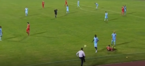 ŠOU: ‘Magija’ Nenada Lalatovića kraj aut linije, a onda crveni karton na debiju (VIDEO)