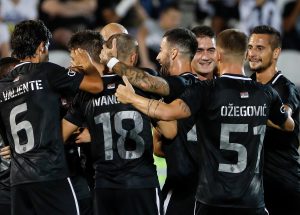 EKSPRESNO: Partizan poveo posle sjajne akcije (VIDEO)