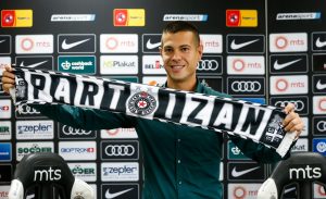 LOLA SMILJANIĆ PO POVRATKU ‘KUĆI’: Noćni izlasci su prošlost, liniju sam doveo do savršenstva, par reči o ‘onom’ derbiju