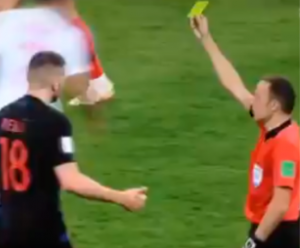 ENGLEZI BESNE: ‘Diskvalifikujte Hrvatsku, kako to Rebićeva dva žuta kartona nisu isključenje?!’ (FOTO)