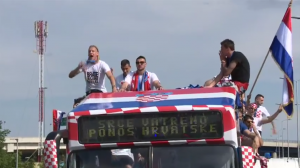 TRAGEDIJA ZBOG SLAVLJA: Navijaču žena zabranila da ide u Zagreb, on je pregazio kolima