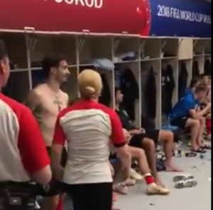 PREDSEDNICA HRVATSKE U EUFORIJI: Kolinda i polugoli hrvatski fudbaleri hit na internetu (VIDEO)