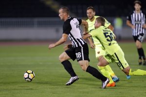 FLEŠ IZ LITVANIJE: Fudbal ovde nije popularan, jedan tekst o gostovanju Partizana (FOTO)