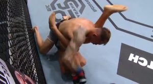 SJAJAN RAKIĆ: Dominacija kakva još nije viđena na UFC priredbi (VIDEO)