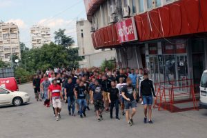 NASTAVAK AKCIJE: Zvezdaši i danas okupirali Marakanu (FOTO)