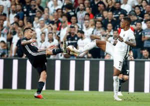 TURSKI ‘PREVARANT’: Sprema se zemljotres na Bosforu, jer Bešiktaš dovodi bivšeg igrača Fenera i Galate! (FOTO)