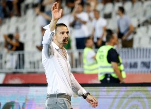 NE PRIMENJUJE ĐUKIĆEV ‘RECEPT’: Ovo je Mirkovićev izbor tima za Bešiktaš!