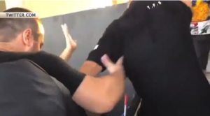 HAOS U SOLUNU: Navijači PAOK-a prebili i opljačkali ruske novinare u sred lože (VIDEO)