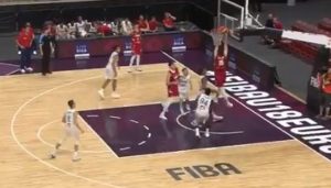 PARTIZANE, VIDI ŠTA RADI TVOJE DETE: NBA zakucavanje Pecarskog (VIDEO)