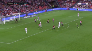 ‘PROJEKTIL’ IZ OKRETA – OVO SE NE VIĐA ČESTO: Spektakularan gol za kraj kola u Primeri!