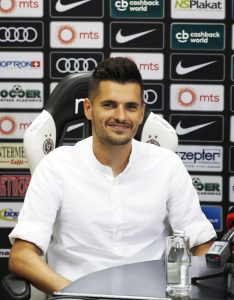 ‘OTPISANI’ PARTIZANOVAC NAŠAO NOVI KLUB: Zakarić na pragu potpisa sa rumunskim velikanom