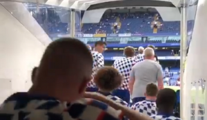 POLEMIKA NA INTERNETU: Najk bez kreativnosti, da li i vas oprema Čelsija neodoljivo podseća na dres Hrvatske? (VIDEO)