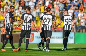 MIRKOVIĆ DEBITUJE: Sa jednim napadačem i jednim debitantom (SASTAV)