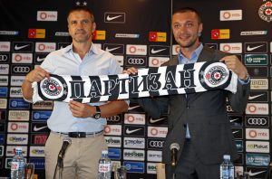 MIRKOVIĆ POTPISAO NA DVE GODINE: Ekipa je u apatiji, moram brzo da radim! (FOTO)