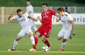 SLS: Zemunu pripao gradski derbi, bez pobednika na Banovom brdu