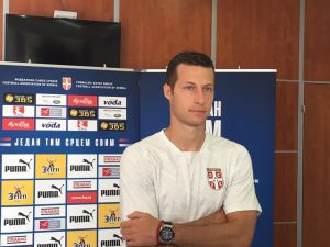 ŠTOPER REPREZENTACIJE SRBIJE SELI SE U HOLANDIJU: Defanzivac ide u klub koji sa klupe vodi Dik Advokat
