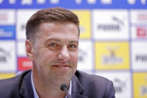 NE ZABORAVLJAJU KAPITENA: Šalke čestitao rođendan Mladnu Krstajiću! (FOTO)