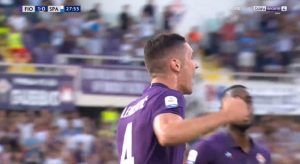 KAKVA ‘ZVER’ POSTAJE OVAJ MOMAK: Golman u boksovanje, Bleki pravo na loptu – Novi gol Srbina u Seriji A (VIDEO)