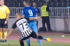 SITUACIJA KOJA SE NE VIĐA ČESTO: Ovako je Miletić dobio crveni karton, đon Makarića – pa odgovor defanzivca bez lopte (VIDEO)