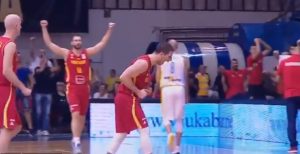 KVALIFIKACIJE ZA MUNDOBASKET: Novi šok za Hrvate u punom sastavu! Nikola Ivanović razbio Ukrajinu (VIDEO)