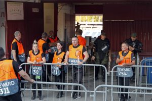 SA LICA MESTA: Evo kakva je situacija u Ljutice Bogdana trenutno, navijači pristižu sa svih strana